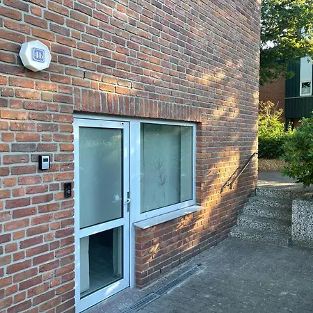 Haberstrasse 4b, Neumuenser Apartmán Neumünster